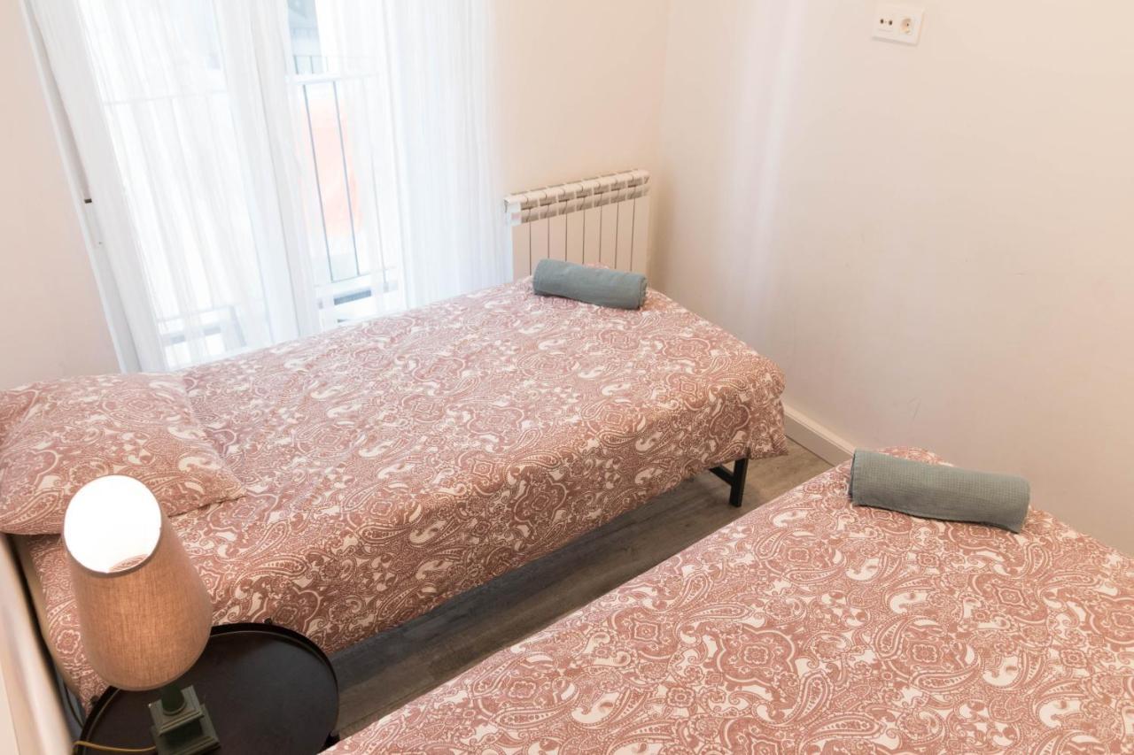 Apartament Modern In Romantic Quarter *