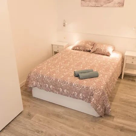 Modern Apartment In Central Romantic Quarter Saint-Sébastien Extérieur photo